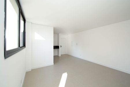 Apartamento à venda com 106m², 2 quartos e 2 vagasSALA