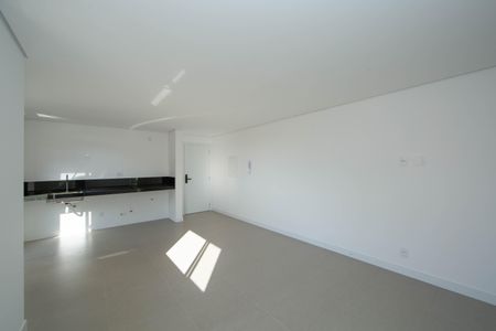 Apartamento à venda com 62m², 2 quartos e 2 vagasSALA