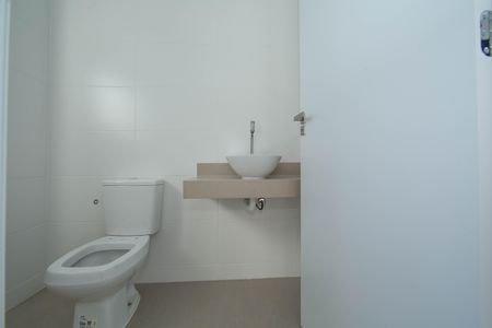 Apartamento à venda com 62m², 2 quartos e 2 vagasBANHEIRO2