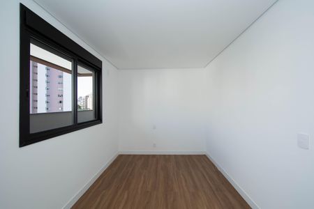 Apartamento à venda com 127m², 3 quartos e 3 vagasQUARTO2