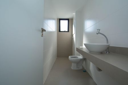 Apartamento à venda com 127m², 3 quartos e 3 vagasBANHEIRO4