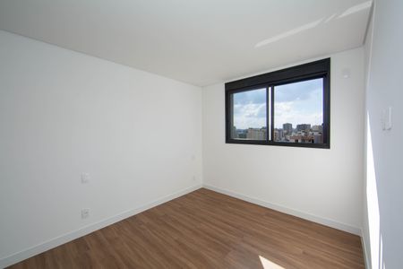 Apartamento à venda com 187m², 4 quartos e 3 vagasQUARTO4