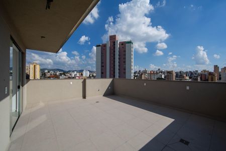 Apartamento à venda com 187m², 4 quartos e 3 vagasCOBERTURA