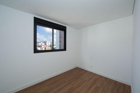 Apartamento à venda com 187m², 4 quartos e 3 vagasQUARTO3