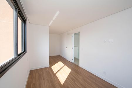 Apartamento à venda com 187m², 4 quartos e 3 vagasQUARTO1