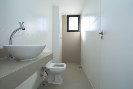 Apartamento à venda com 62m², 2 quartos e 2 vagasBANHEIRO1