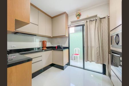 Casa à venda com 64m², 2 quartos e 1 vaga Casa à venda com 64m², 2 quartos e 1 vagaCozinha