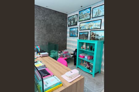 Casa à venda com 300m², 4 quartos e 3 vagasCorredor