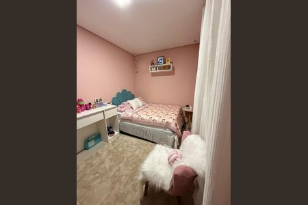 Casa à venda com 300m², 4 quartos e 3 vagasQuarto