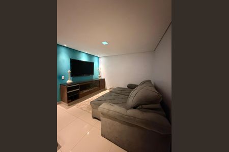 Casa à venda com 300m², 4 quartos e 3 vagasSala