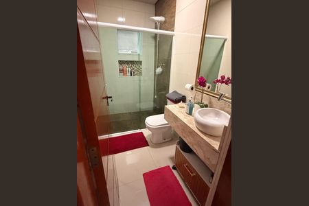 Casa à venda com 300m², 4 quartos e 3 vagasBanheiro