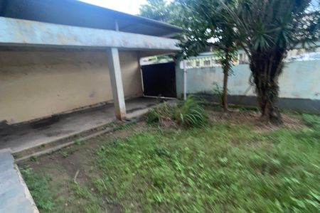 Casa para alugar com 200m², 2 quartos e 2 vagasQuintal