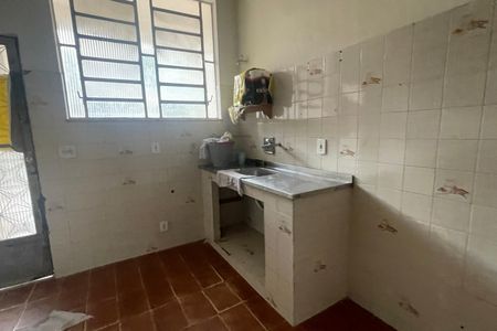 Casa para alugar com 200m², 2 quartos e 2 vagasCozinha