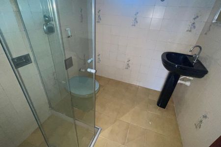 Casa para alugar com 200m², 2 quartos e 2 vagasBanheiro