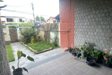 Casa para alugar com 200m², 2 quartos e 2 vagasQuintal
