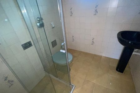 Casa para alugar com 200m², 2 quartos e 2 vagasBanheiro
