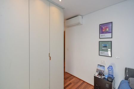 Casa à venda com 205m², 4 quartos e 3 vagasQuarto 3