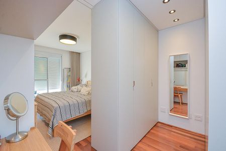 Casa à venda com 205m², 4 quartos e 3 vagasQuarto 4