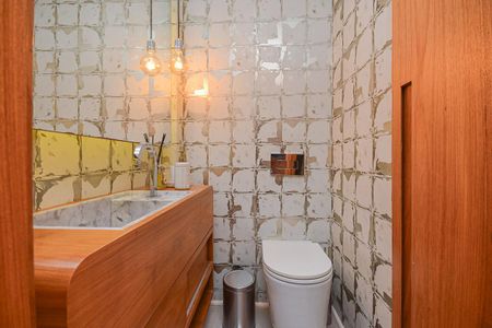 Casa à venda com 205m², 4 quartos e 3 vagasLavabo