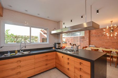 Casa à venda com 205m², 4 quartos e 3 vagasCozinha