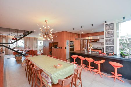 Sala de Jantar de casa à venda com 4 quartos, 205m² em Capela do Socorro, São Paulo