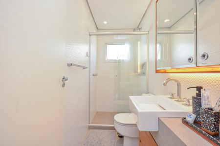 Casa à venda com 205m², 4 quartos e 3 vagasBanheiro 2