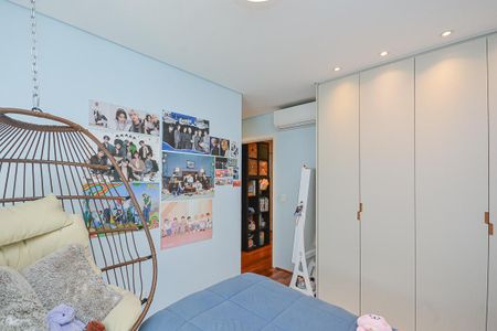 Casa à venda com 205m², 4 quartos e 3 vagasQuarto 2