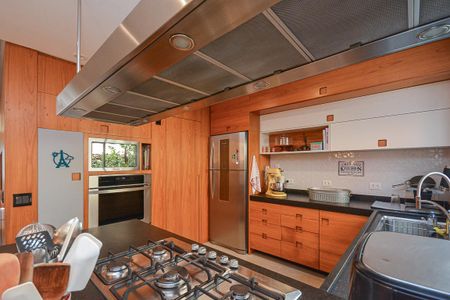 Casa à venda com 205m², 4 quartos e 3 vagasCozinha