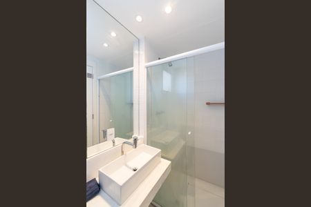 Apartamento para alugar com 50m², 2 quartos e 1 vaga Apartamento para alugar com 50m², 2 quartos e 1 vagaBanheiro da Suíte