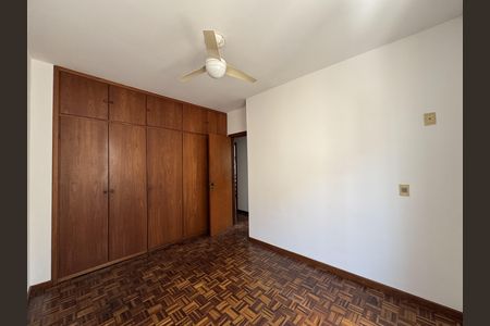 Apartamento à venda com 87m², 3 quartos e 2 vagasQuarto