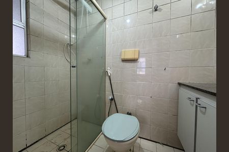 Apartamento à venda com 87m², 3 quartos e 2 vagasBanheiro 