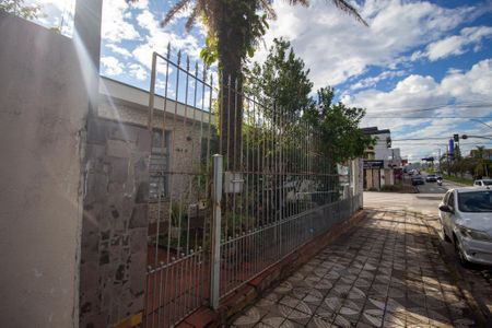 Casa para alugar com 141m², 3 quartos e 1 vagaFachada