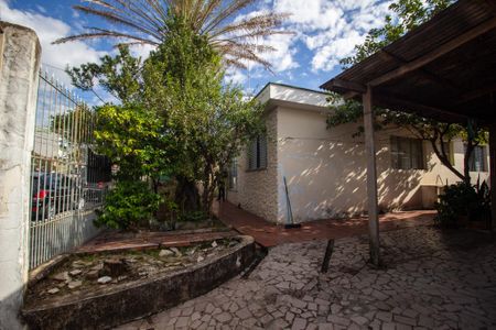 Casa para alugar com 141m², 3 quartos e 1 vagaQuintal
