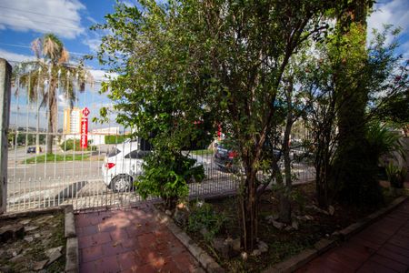 Casa para alugar com 141m², 3 quartos e 1 vagaQuintal