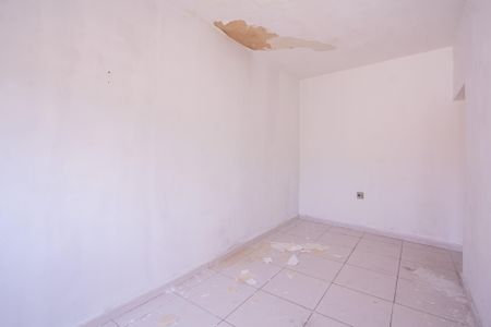 Sala de casa para alugar com 3 quartos, 60m² em Alcantara, São Gonçalo