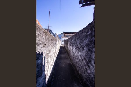 Casa para alugar com 60m², 3 quartos e 1 vagaQuintal