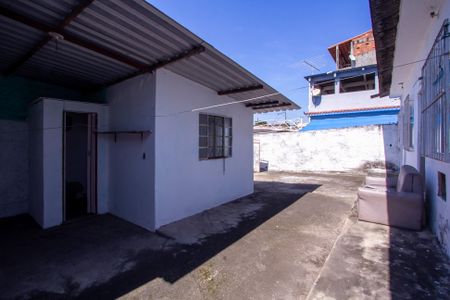 Casa para alugar com 60m², 3 quartos e 1 vagaQuintal