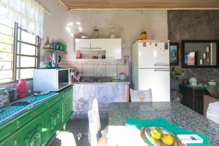 Casa à venda com 300m², 1 quarto e 2 vagas Casa à venda com 300m², 1 quarto e 2 vagasSala/Cozinha