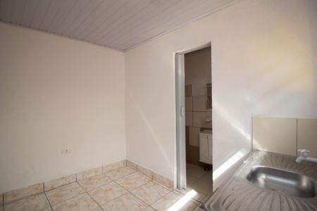 Cozinha de casa para alugar com 1 quarto, 50m² em Jardim Vista Linda, São Paulo