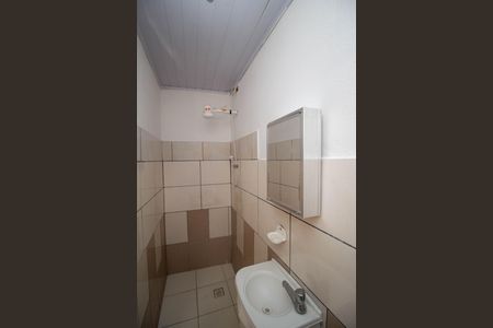 Banheiro de casa para alugar com 1 quarto, 50m² em Jardim Vista Linda, São Paulo