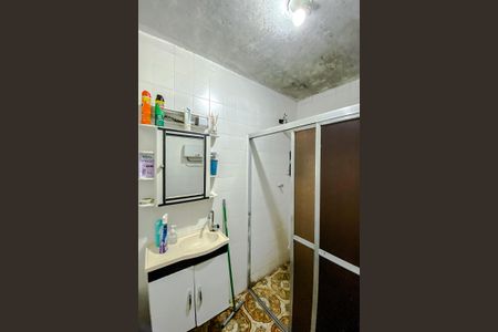 Banheiro de casa à venda com 5 quartos, 290m² em Vila Bertioga, São Paulo