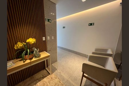 Apartamento à venda com 79m², 3 quartos e 2 vagasHall social 