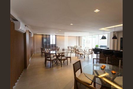 Apartamento à venda com 79m², 3 quartos e 2 vagasÁrea comum 