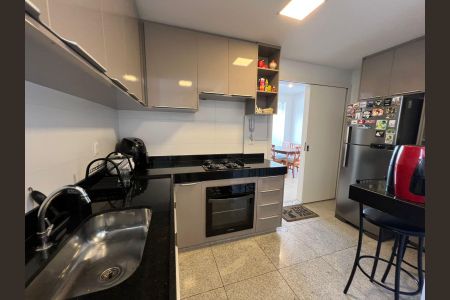 Apartamento à venda com 79m², 3 quartos e 2 vagasCozinha 