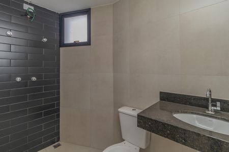 Apartamento à venda com 75m², 3 quartos e 2 vagas Apartamento à venda com 75m², 3 quartos e 2 vagasBanheiro da Suíte