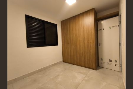 Apartamento à venda com 75m², 3 quartos e 2 vagas Apartamento à venda com 75m², 3 quartos e 2 vagasSuíte