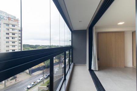 Varanda da Sala de kitnet/studio para alugar com 1 quarto, 36m² em Cristo Rei, Curitiba