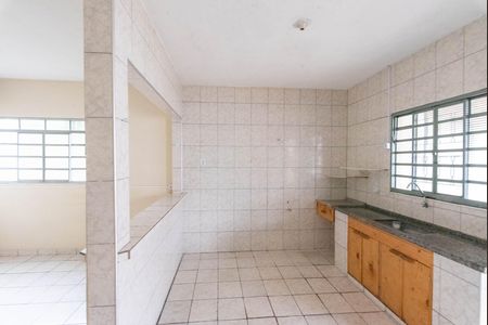 Casa para alugar com 250m², 3 quartos e 2 vagasCozinha