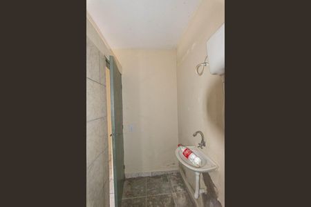 Casa para alugar com 250m², 3 quartos e 2 vagasBanheiro 1
