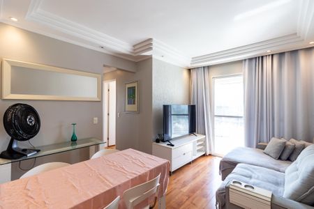 Apartamento para alugar com 70m², 3 quartos e 1 vaga